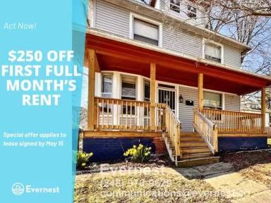 Main picture of 121 Machen St