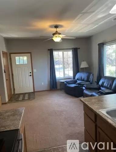 Main picture of 2337 8th Ave