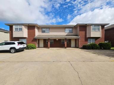Main picture of 3003 Cantabrian Dr