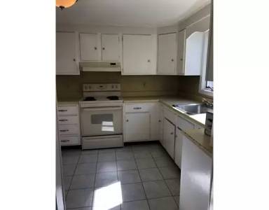 Main picture of 59 E Elm Ave