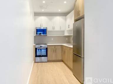 Main picture of 333 Linden Blvd