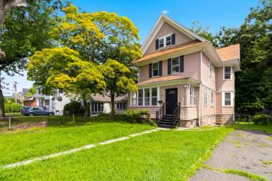 Main picture of 99 Lincoln St