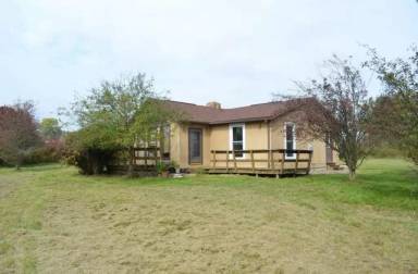 Main picture of 4444 Coe Rd