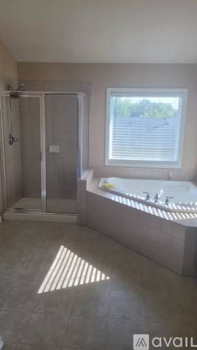 Main picture of 4580 Creekside Cv