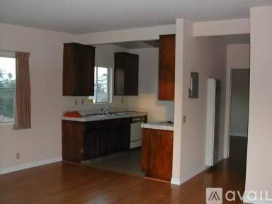 Main picture of 1569 W 205th St