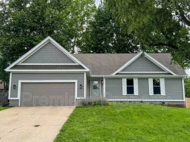 Main picture of 1205 N Sunset Dr