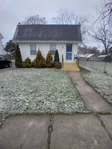 Main picture of 136 60th St