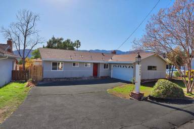 Main picture of 2528 Mary St