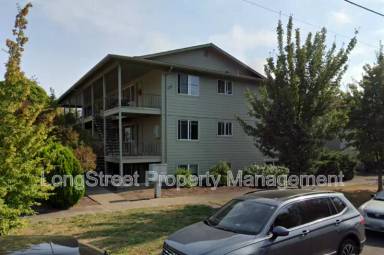 Main picture of 329 SW 10th St
