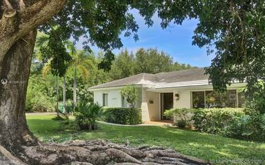 Main picture of 14901 SW 72nd Ct
