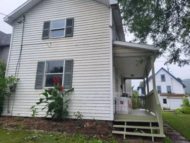 Main picture of 326 Woodview Ave