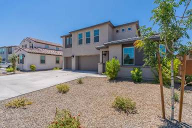 Main picture of 12017 W Luxton Ln