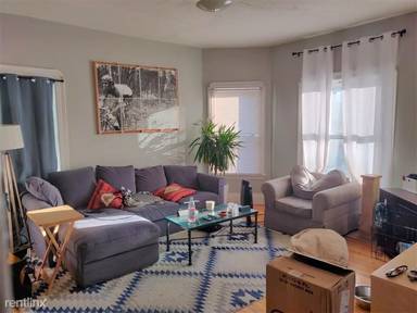 Main picture of 224 Highland Ave