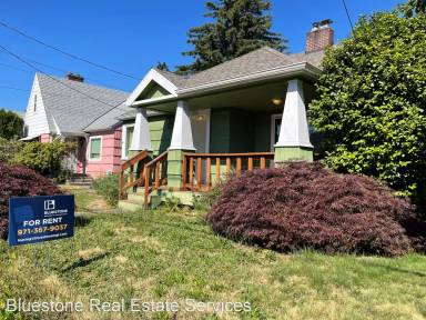 Main picture of 5528 SE 52nd Ave