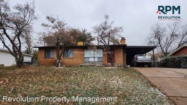 Main picture of 2032 Custer Ave