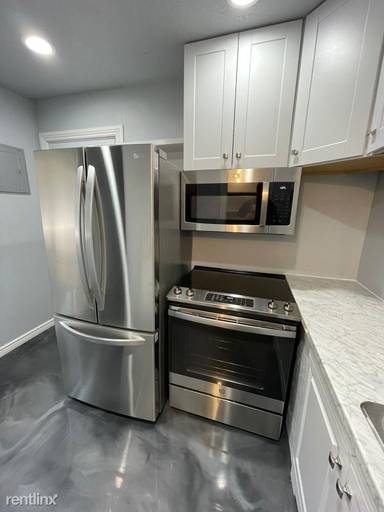 Main picture of 617 S Cheyenne St