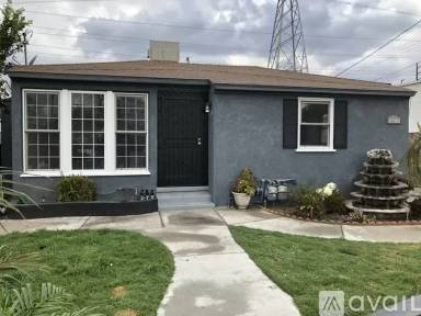 Main picture of 6849 N Muscatel Ave