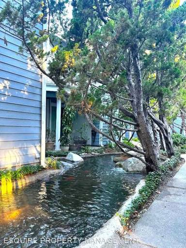 Main picture of 671 Arneill Rd