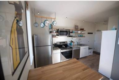 Main picture of Fully furnished condo!