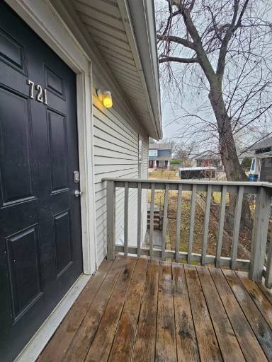 Main picture of 721 S Olympia Ave