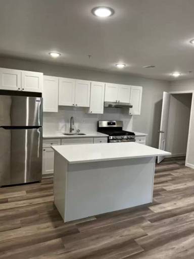 Main picture of 41 Godwin Ave