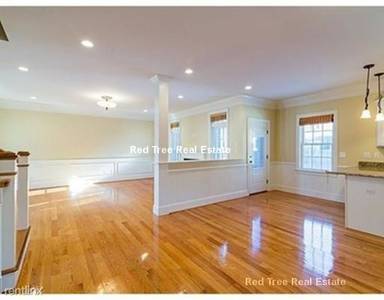 Main picture of 83 Waban Park
