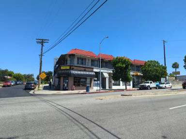 Main picture of 1298 Queen Anne Pl