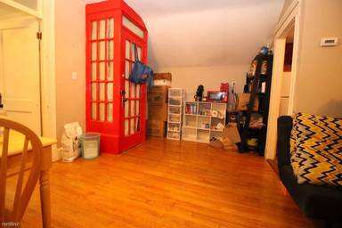 Main picture of 114 Addington Rd