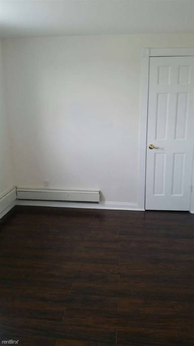 Main picture of 3828 Maple Ave