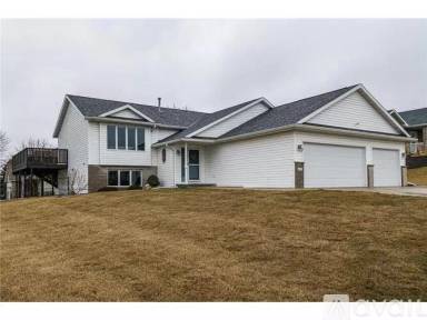 Main picture of 423 10th Ct NW
