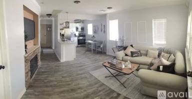 Main picture of 23 E 6th St