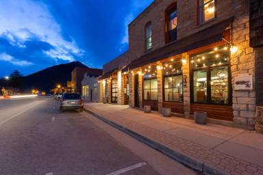 Main picture of 316 W Main St