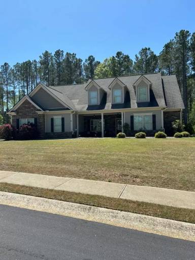 Main picture of 535 Rapids Dr