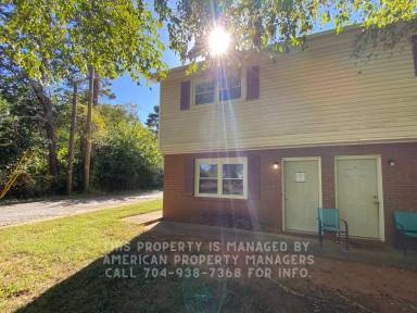 Main picture of 1116 Arbor Dr