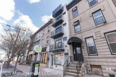 Main picture of 2243 N Broad St