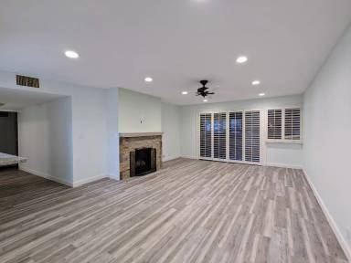 Main picture of 2625 Pirineos Way