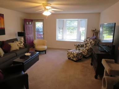 Main picture of 172 Emerald Dr