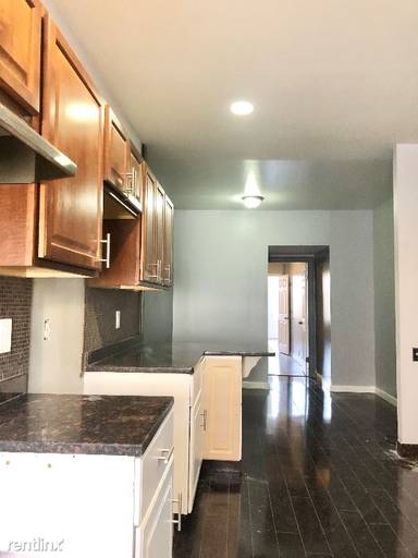 Main picture of 501 Grandview Ave