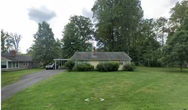Main picture of 7103 Oak Ridge Rd