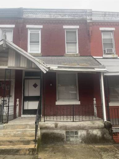 Main picture of 3344 N Sydenham St
