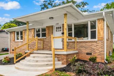 Main picture of 105 Cabot Ct