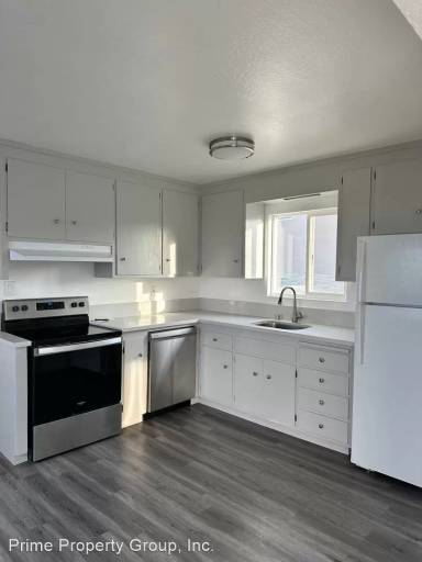 Main picture of 17500 Ehle St