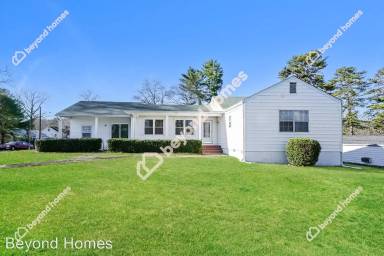 Main picture of 1205 McCord Ave