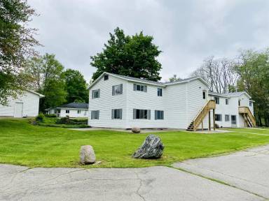 Main picture of 320 Austin Rd