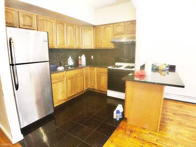 Main picture of 151 Avenue O