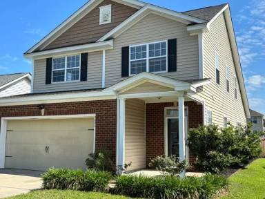 Main picture of 7648 Eagle Lake Rd