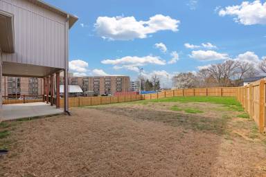 Main picture of 135 Max Lane Dr