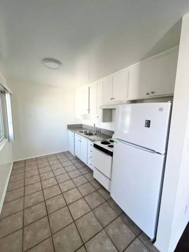 Main picture of 20336 Anza Ave