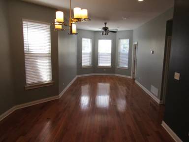 Main picture of 611 N Homan Ave