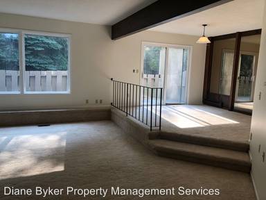 Main picture of 2228 Sorbus Way
